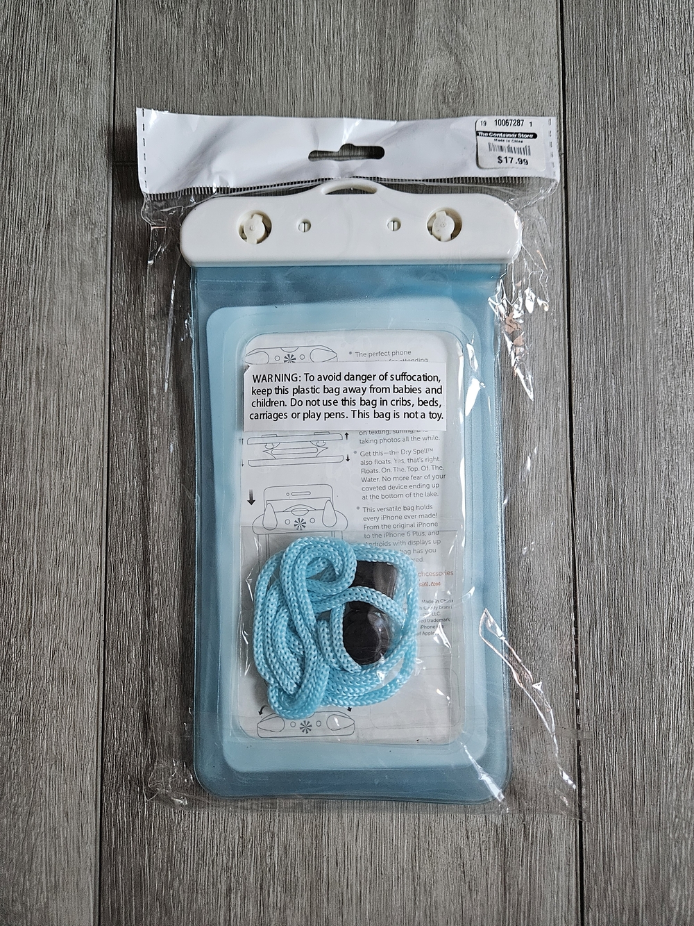 Waterproof Phone Case Pouch with Lanyard - Light Blue